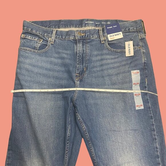 Old Navy Straight Built-In Flex Jeans (38x30) - Classic Mid-Wash Comfort Fit - Picture 6 of 12